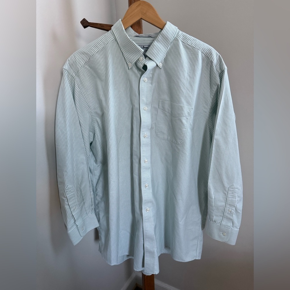LL Bean Men’s Green and White Striped Cotton Button Down Dress Shirt Size 18-33